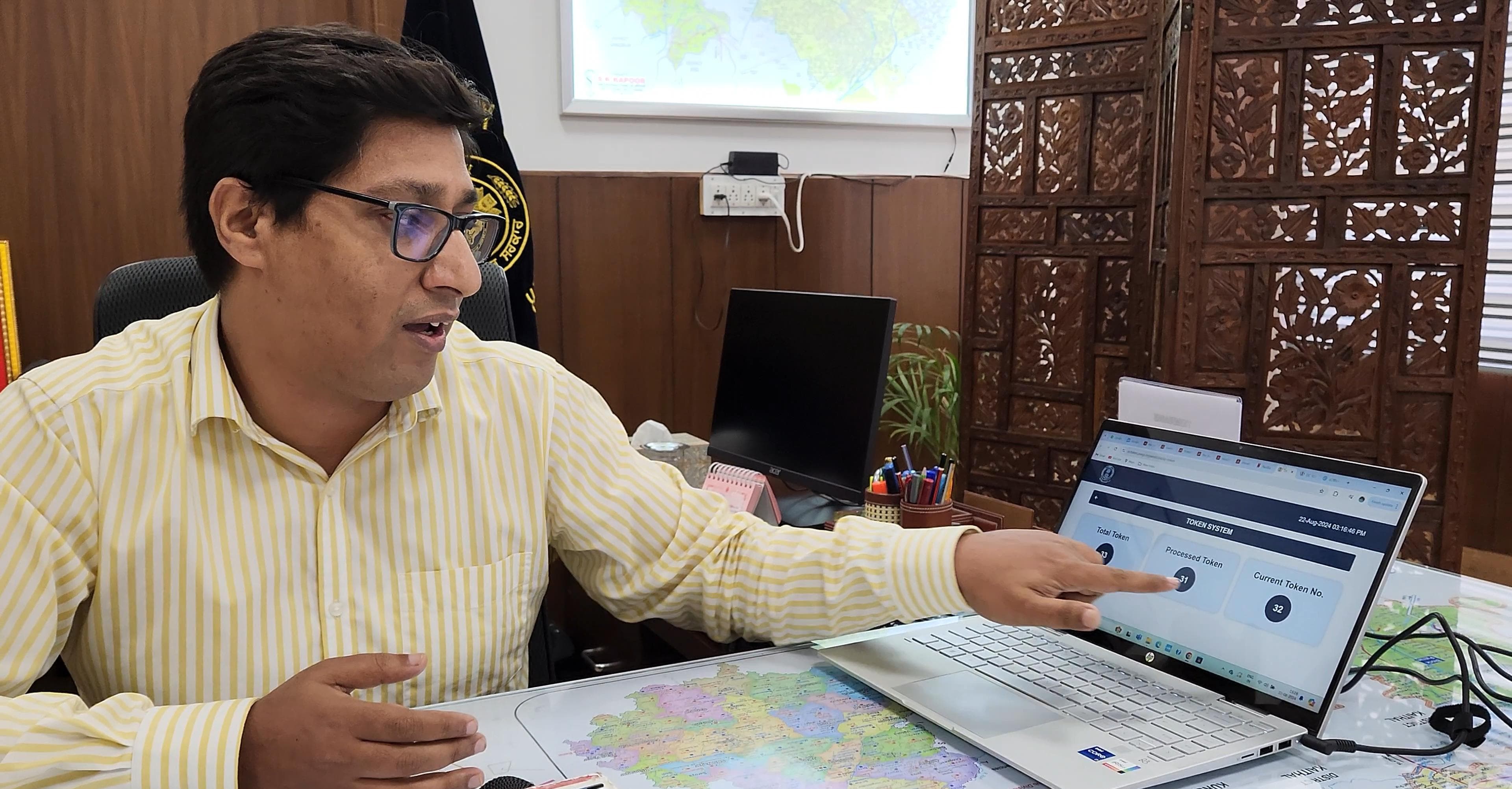 Those who meet with tokens are being given full time: Shaukat Ahmed Pare